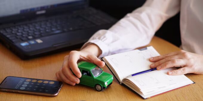luxury car buying guide 2025 tips