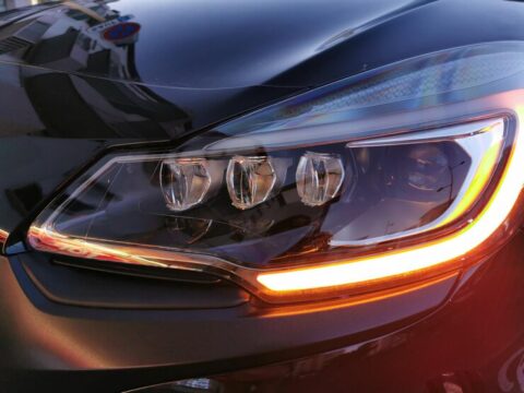 Comparison of LED, HID, and custom car headlights
