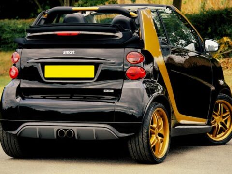 How to Finance a Luxury Car the Smart Way